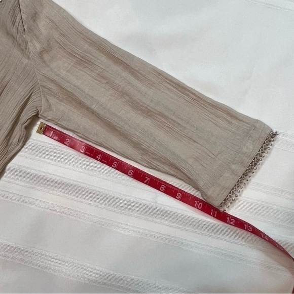 $5 ADD ON with $15+ Bundle Krazy Kat Boho Crochet Trim Tunic Blouse Sz M EUC - Picture 8 of 13